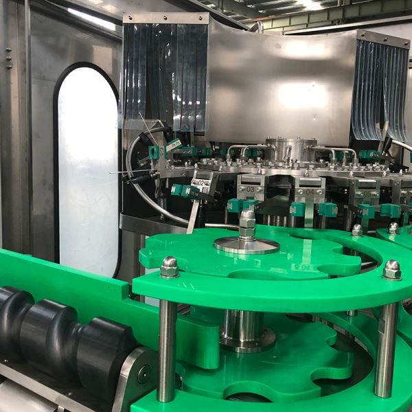 Embotelladora automática de bebidas carbonatadas 3 en 1