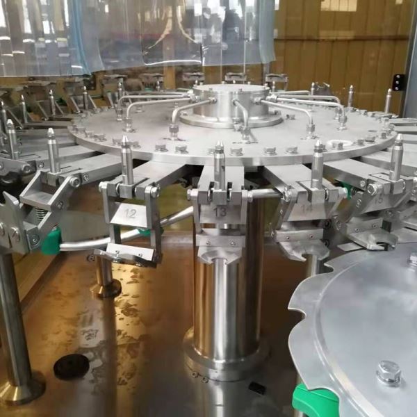 Embotelladora automática de cerveza 3 en 1